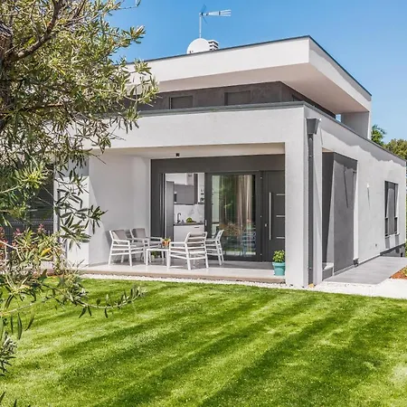 Nina & Mauro פורץ